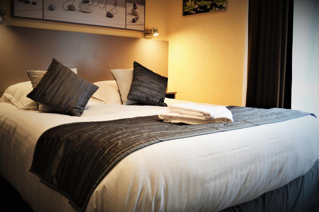 Logis Hotel Le Prieure Saint-Marcel  Екстер'єр фото
